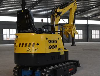 Mini machine 900kg d'excavatrice de chenille petite capacité défonceuse 0.025cbm de seau de machine